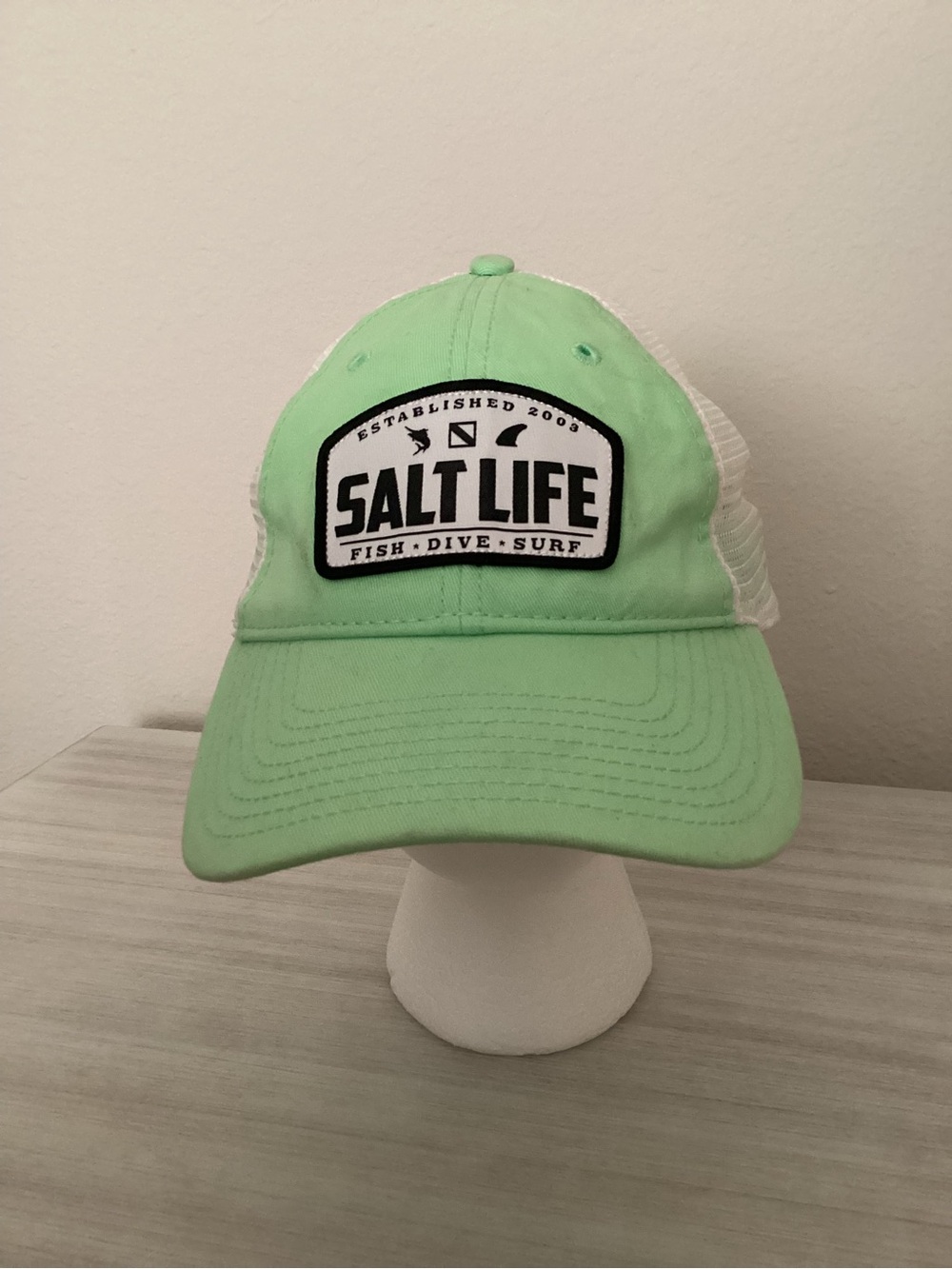 Salt Life “Salty Marlin”  Adjustable Snapback Green Mesh Cap - NWOT